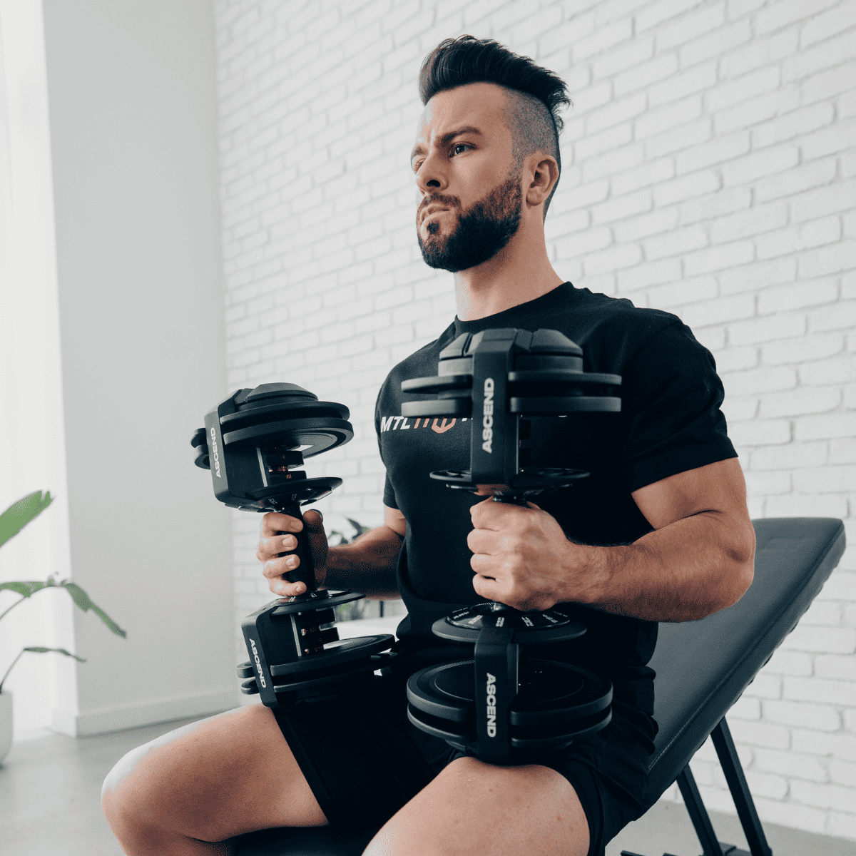 Ensembles : Haltères ajustables Ascend 3-en-1 (7 à 52,5 lb) et banc